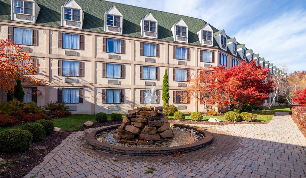 The Chateau Resort Tannersville Exterior photo