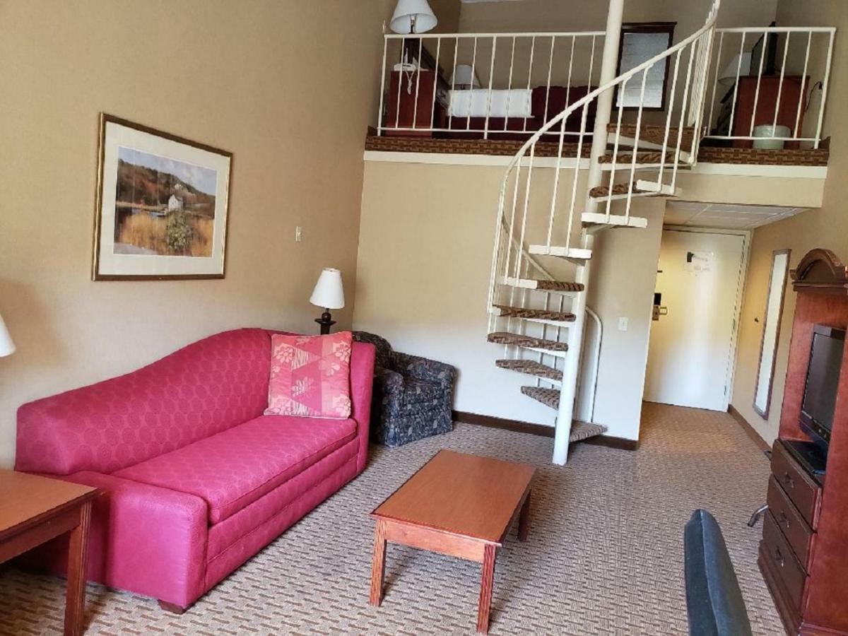 The Chateau Resort Tannersville Exterior photo