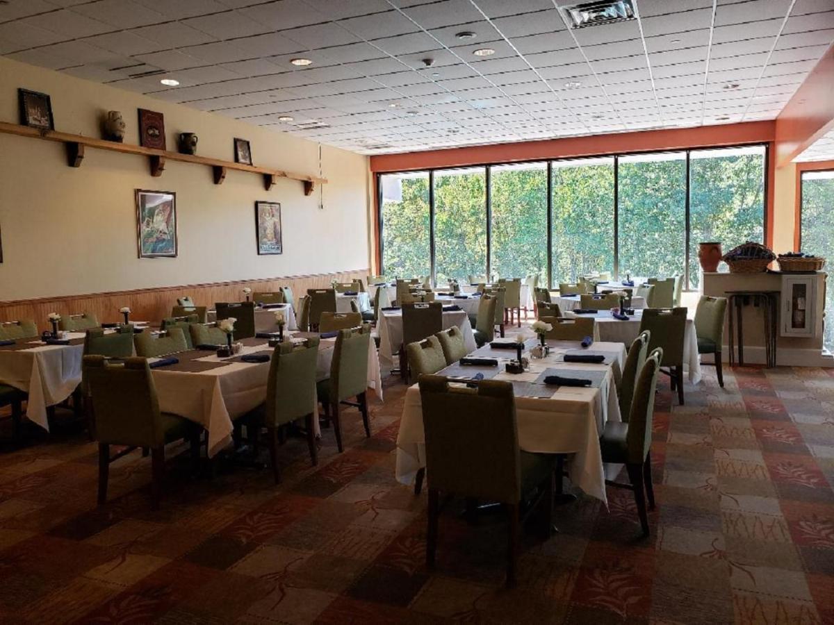 The Chateau Resort Tannersville Exterior photo